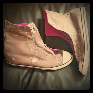 High top converse shoes